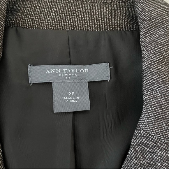 ANN Taylor petites gray blazer linen blend size 2 - Picture 2 of 9